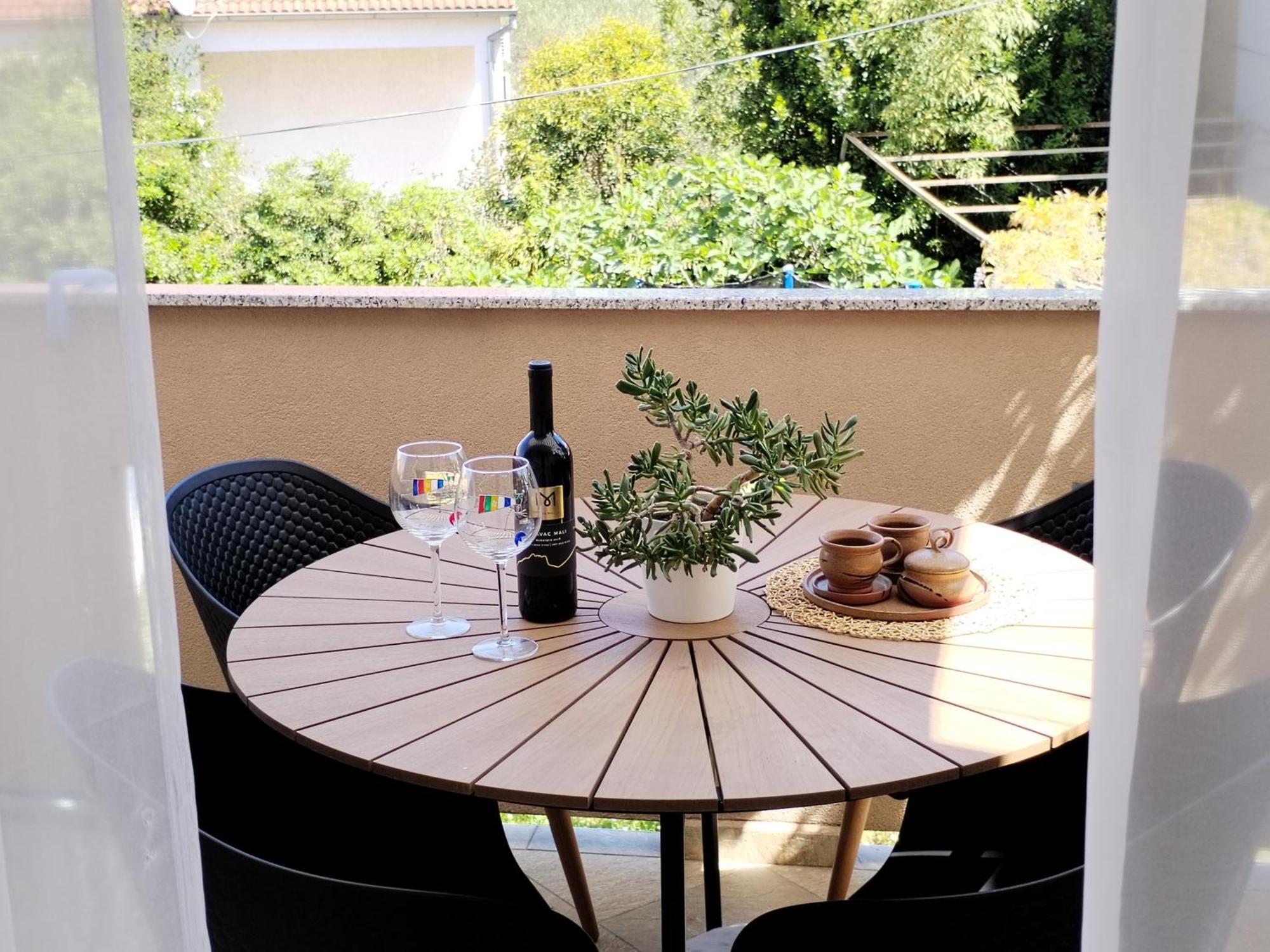 Family Apartment B&B Biograd Na Moru Exterior foto